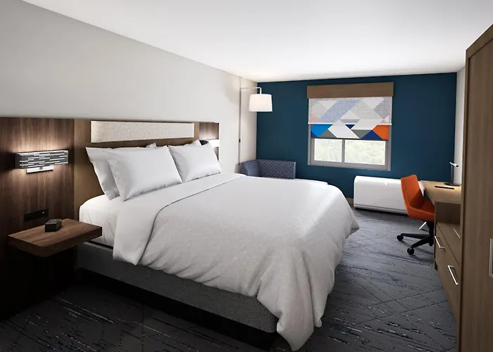 Express & Chicago - By Ihg 2*