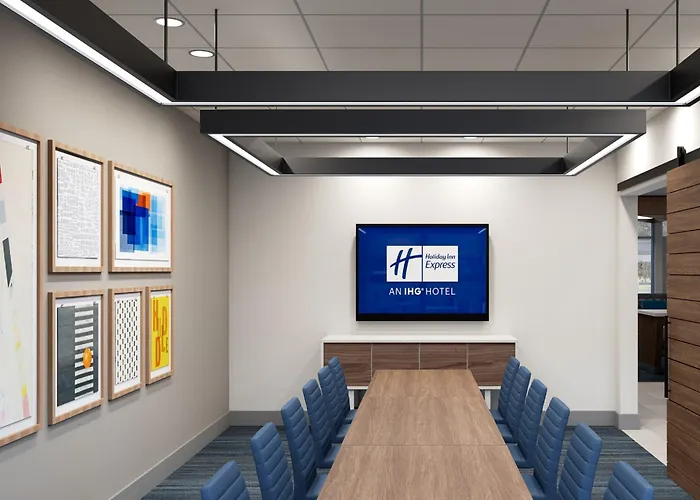 Express & Chicago - By Ihg Hotel Oak Forest