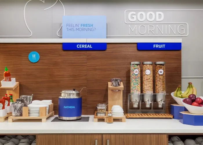 Express & Chicago - By Ihg 2* Oak Forest